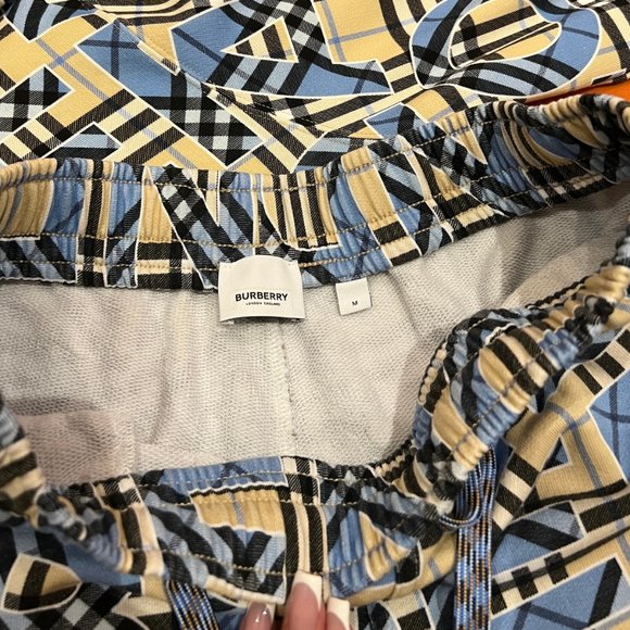 Burberry Vintage Check Logo Print Drawstring Shorts - Picture 4 of 6